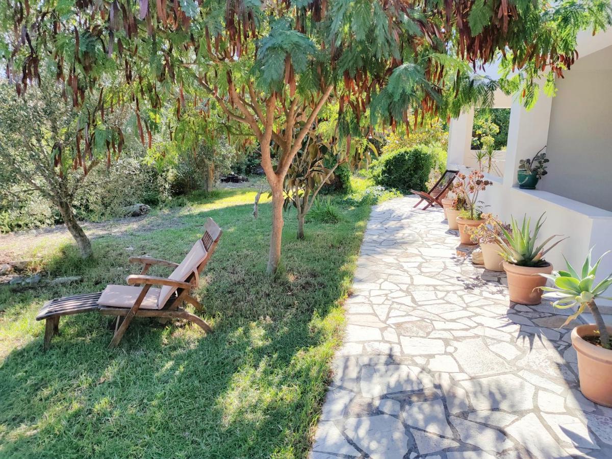 Kalamies - Secluded Beach Apartments Skala  Kültér fotó